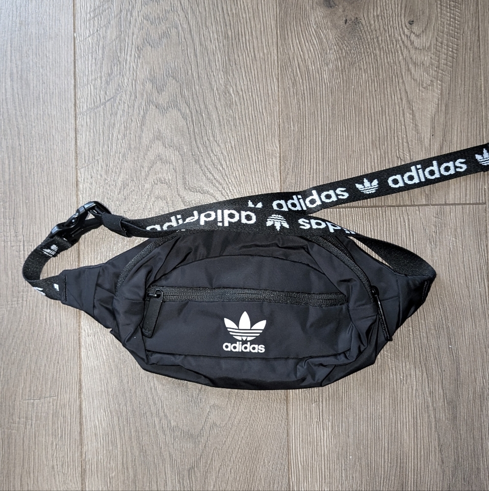 Adidas fanny pack